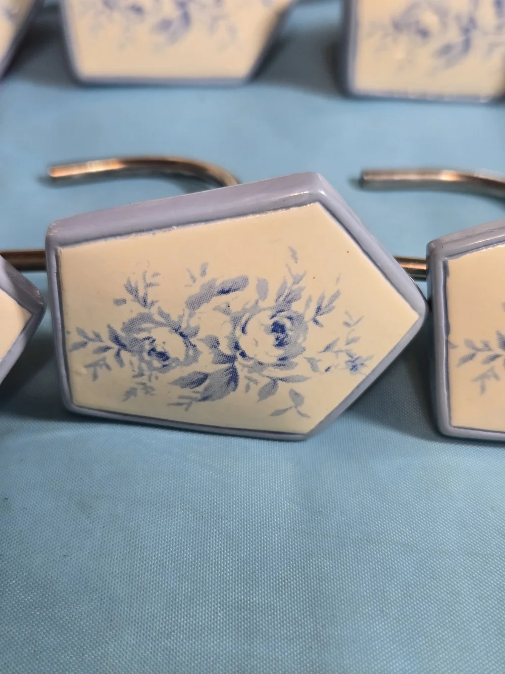 Set Of 12 Old Fashioned Granny Core Shower Hooks With Beautiful Blue Flowers